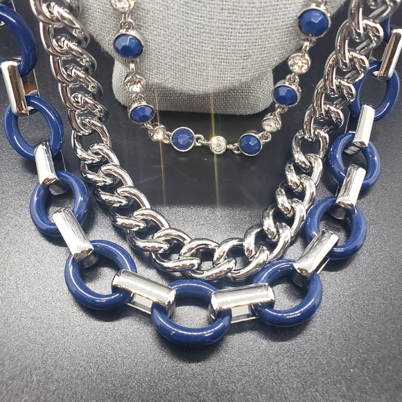Lia Sophia Triple Chain Necklace - Picture 3 of 5